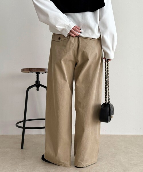 fredy emue（フレディエミュ）の「チノタックパンツ（チノパンツ・レディース・ベージュ/ブラウン・38/36/34）」の9枚目の写真