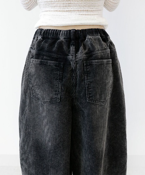 minsobi（ミンソビ）の「ヴィンテージウォッシュ ワイドコーデュロイパンツ（その他パンツ・メンズ・ブラック・FREE）」の8枚目の写真