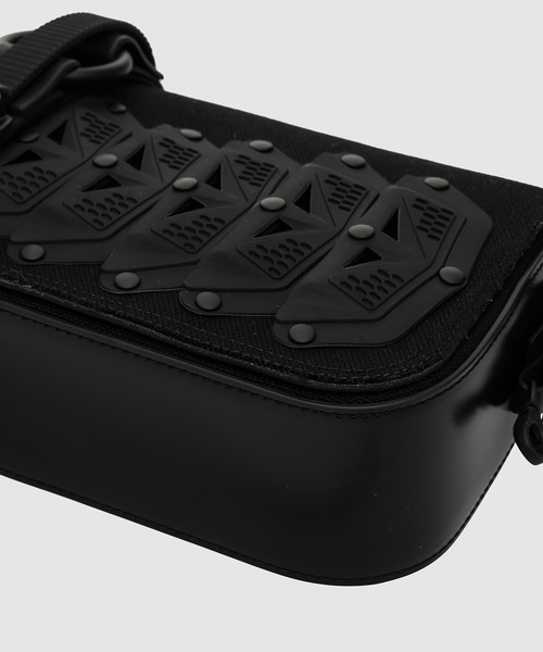 JUNYA WATANABE MAN(ジュンヤワタナベマン)の「「INNERRUM」 W-NAME BAG(クラッチバッグ・メンズ・ブラック・ONE SIZE)」の3枚目の写真