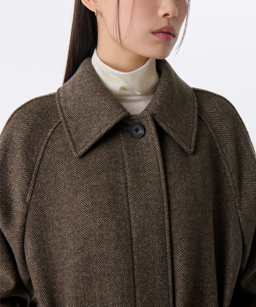 MUSINSA STANDARD WOMAN（ムシンサスタンダードウーマン）の「ウィメンズヘリンボーンバルマカンローブコート[ブラウン]（チェスターコート・レディース・その他・LARGE/MEDIUM/SMALL）」の3枚目の写真