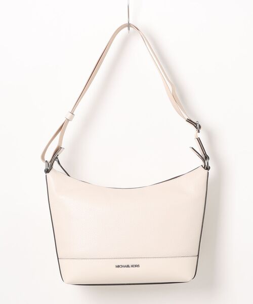 MICHAEL KORS(マイケルコース)の「COOPER ぺブル レザー クレセントバッグ(ショルダーバッグ・メンズ・ベージュ系・FREE)」の1枚目の写真