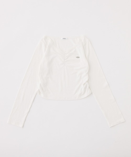 one after another NICE CLAUP(ワンアフターアナザーナイスクラップ)の「プレート付きカットソー(Tシャツ/カットソー・レディース・杢グレー/オフホワイト/サックスブルー/ブラック・FREE)」の15枚目の写真