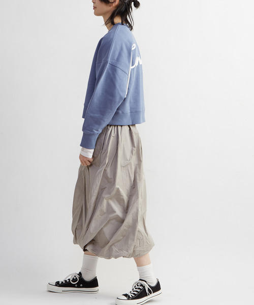 CONVERSE TOKYO（コンバーストウキョウ）の「TWIST GATHERD BALLOON SKIRT（スカート・レディース・グレイッシュベージュ/ブラック・FREE）」の4枚目の写真