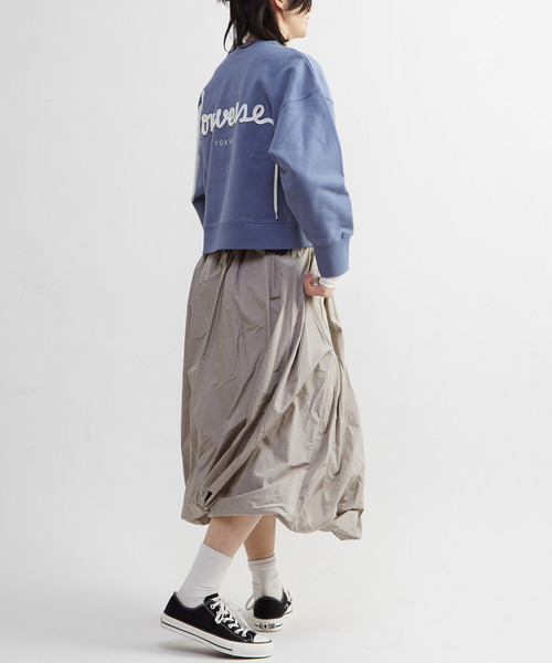 CONVERSE TOKYO（コンバーストウキョウ）の「TWIST GATHERD BALLOON SKIRT（スカート・レディース・グレイッシュベージュ/ブラック・FREE）」の5枚目の写真