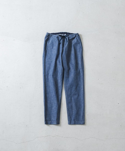 quadro（クオドロ）の「グレイッシュネイビーストレッチデニムイージーパンツ（デニムパンツ・メンズ・ネイビー・MEDIUM）」の20枚目の写真
