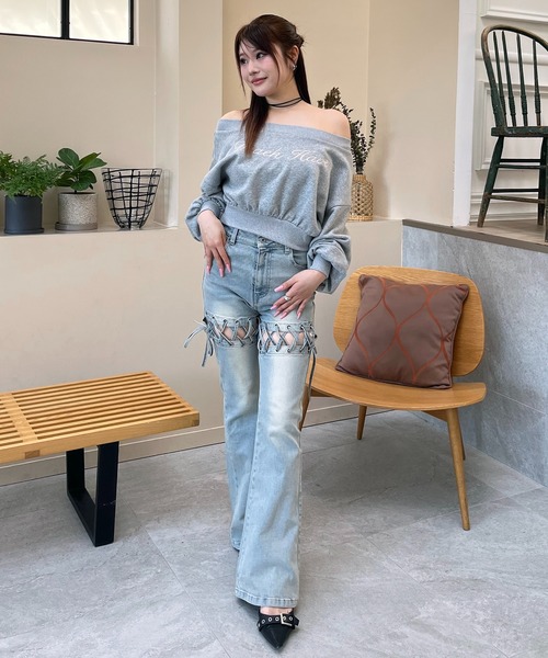 SPIRALGIRL(スパイラルガール)の「レースアップサイドカットフレアパンツ(デニムパンツ・レディース・ブラック/ブルー・SMALL/MEDIUM)」の22枚目の写真