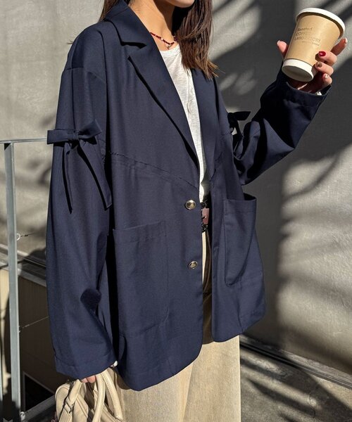 CIAOPANIC(チャオパニック)の「リボン付き切替テーラードジャケット(テーラードジャケット・レディース・サックスブルー/ネイビー/ブラウン・ONE SIZE)」の16枚目の写真