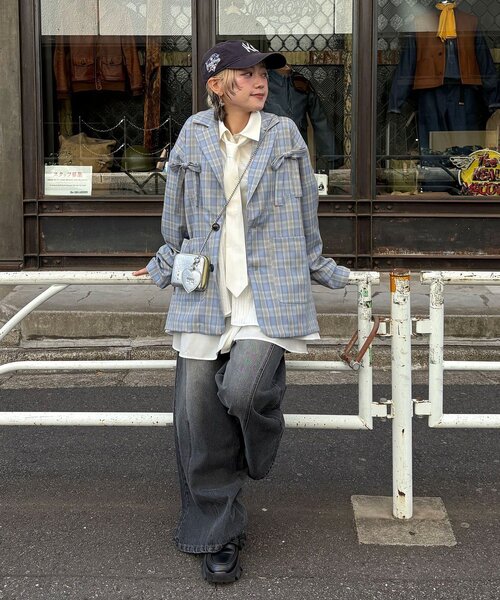 CIAOPANIC(チャオパニック)の「リボン付き切替テーラードジャケット(テーラードジャケット・レディース・サックスブルー/ネイビー/ブラウン・ONE SIZE)」の14枚目の写真