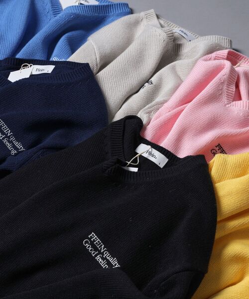 FFEIN(フェイン)の「【FFEIN(フェイン)】ワンポイントロゴVネックニット/ 刺繍 ワンポイント 長袖 綿ニット【短丈】(ニット/セーター・メンズ・ネイビー/イエロー/ブラック/ブルー/ピンク/アイボリー・SMALL/LARGE/MEDIUM)」の8枚目の写真