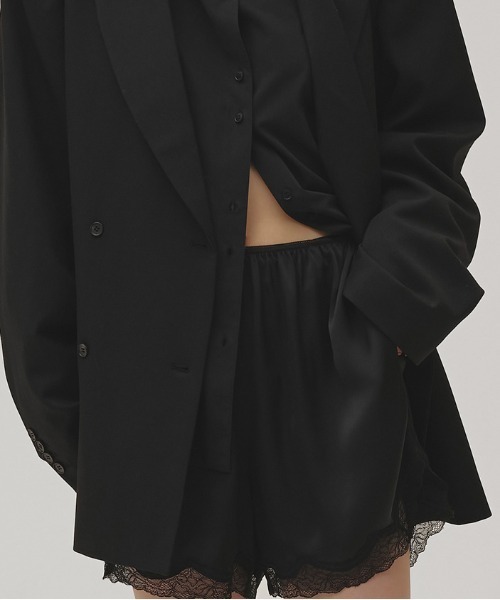 TODAYFUL(トゥデイフル)の「Satin Lace Halfpants(その他パンツ・レディース・ミント/ブラック/アイボリー・38inch/36inch)」の3枚目の写真