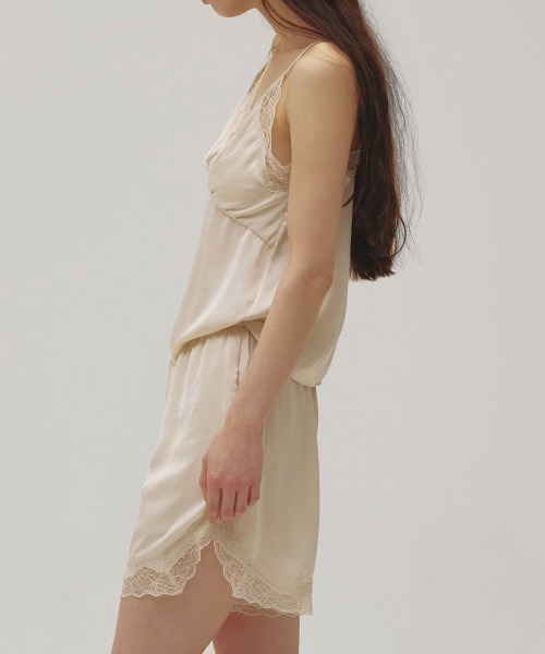 TODAYFUL(トゥデイフル)の「Satin Lace Halfpants(その他パンツ・レディース・ミント/ブラック/アイボリー・38inch/36inch)」の18枚目の写真