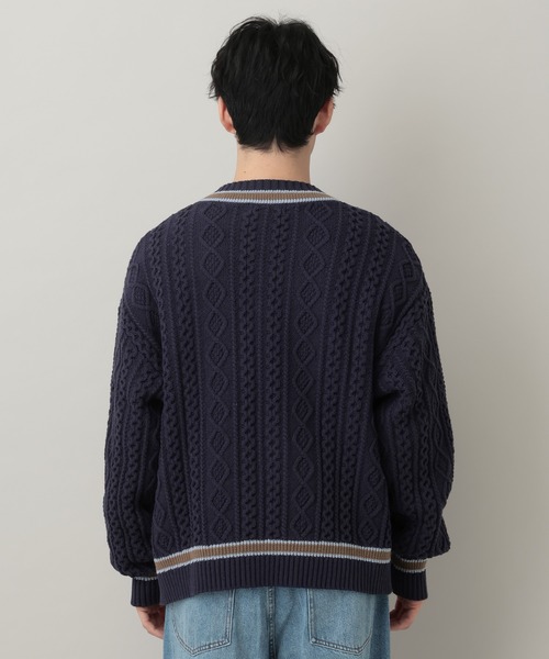 RAGEBLUE(レイジブルー)の「Tilden V-neck knit Pullover / チルデンVネックニット(ニット/セーター・メンズ・オフホワイト/ネイビー・MEDIUM/LARGE)」の5枚目の写真