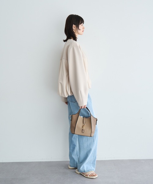 YECCA VECCA（イェッカヴェッカ）の「異素材MIXバルーンブルゾン（ブルゾン・レディース・ネイビー/ライトベージュ・FREE）」の12枚目の写真