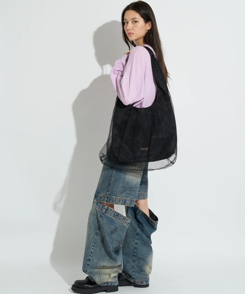 anna sui nyc(アナ スイ エヌ ワイ シー)の「ANNA SUI NYC/アナ スイ エヌワイシー/チュールギャザーバッグ(トートバッグ・レディース・ブラック/パープル・F)」の3枚目の写真