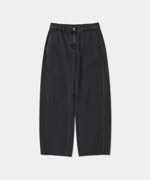 UNIFORM BRIDGE(ユニフォームブリッジ)の「curved denim pants wide fit(womens) black(デニムパンツ・レディース・その他・SMALL/MEDIUM)」の1枚目の写真