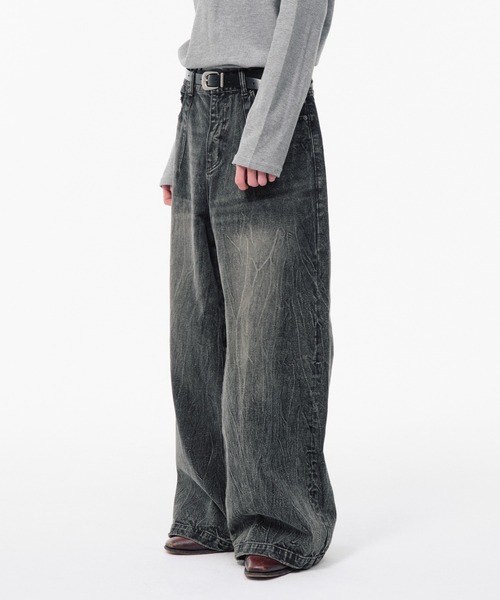 Camphor wood（カンファーウッド）の「CRACKED CHEMICAL-WASHED WIDE BAGGY JEANS / クラック加工ケミカルウォッシュワイドバギーシーンズ（デニムパンツ・メンズ・ブラック/インディゴブルー/ピンク系・SMALL/MEDIUM/LARGE）」の8枚目の写真