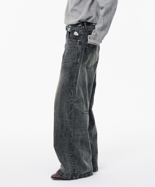 Camphor wood（カンファーウッド）の「CRACKED CHEMICAL-WASHED WIDE BAGGY JEANS / クラック加工ケミカルウォッシュワイドバギーシーンズ（デニムパンツ・メンズ・ブラック/インディゴブルー/ピンク系・SMALL/MEDIUM/LARGE）」の9枚目の写真