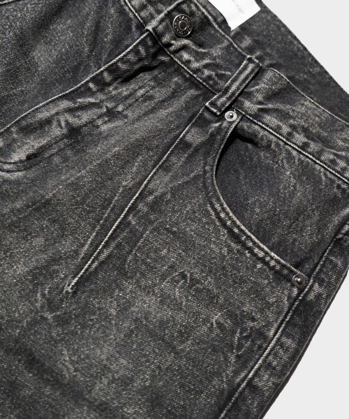 Camphor wood（カンファーウッド）の「CRACKED CHEMICAL-WASHED WIDE BAGGY JEANS / クラック加工ケミカルウォッシュワイドバギーシーンズ（デニムパンツ・メンズ・ブラック/インディゴブルー/ピンク系・SMALL/MEDIUM/LARGE）」の17枚目の写真