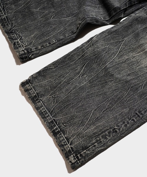 Camphor wood（カンファーウッド）の「CRACKED CHEMICAL-WASHED WIDE BAGGY JEANS / クラック加工ケミカルウォッシュワイドバギーシーンズ（デニムパンツ・メンズ・ブラック/インディゴブルー/ピンク系・SMALL/MEDIUM/LARGE）」の20枚目の写真
