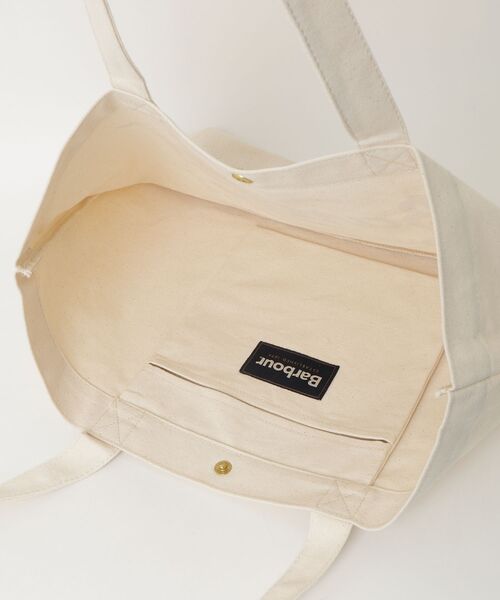 Barbour（バブアー）の「Scriptロゴトートバッグ（トートバッグ・メンズ・レッド・ONE SIZE）」の11枚目の写真