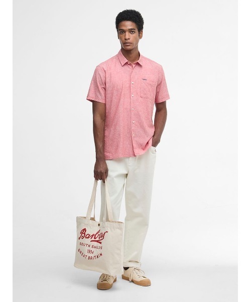 Barbour（バブアー）の「Scriptロゴトートバッグ（トートバッグ・メンズ・レッド・ONE SIZE）」の2枚目の写真