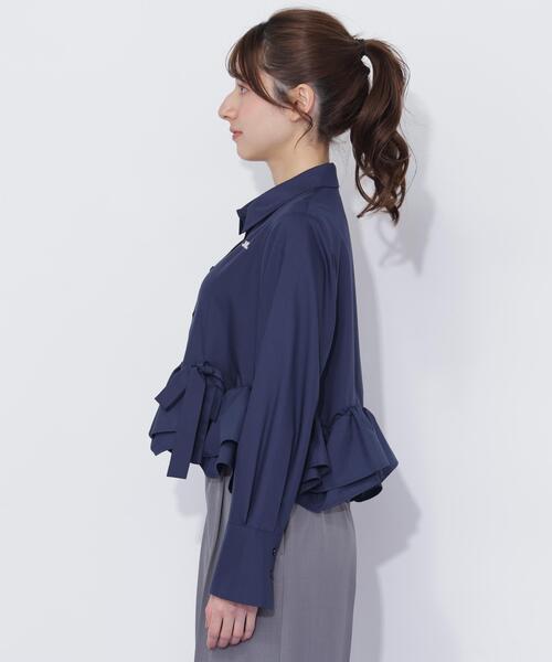 JILL by JILL STUART(ジルバイジルスチュアート)の「フリルヘムショートブラウス(シャツ/ブラウス・レディース・ネイビー/ホワイト/ブルー・FREE)」の7枚目の写真