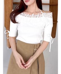 dazzlin（ダズリン）の「レースオフショルニットトップス（ニット/セーター）」