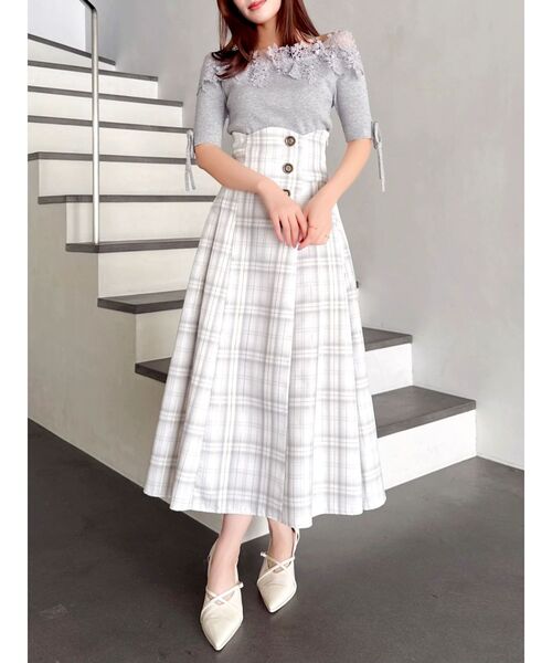 dazzlin（ダズリン）の「レースオフショルニットトップス（ニット/セーター・レディース・グレー/ブラック/オフホワイト・FREE）」の9枚目の写真