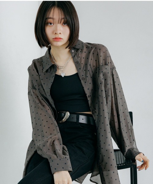 PAGEBOY（ページボーイ）の「クルケアシアーシャツロングスリーブ（シャツ/ブラウス・レディース・オフホワイト/ブラック/ブルー/ドット・FREE）」の4枚目の写真