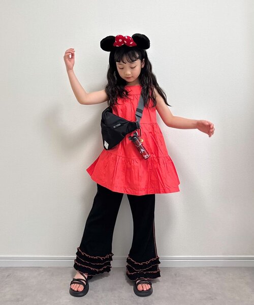 CIAOPANIC TYPY(チャオパニックティピー)の「【KIDS】裾フリル配色ステッチ微フレアリブパンツ《ジュニアサイズあり》(スウェットパンツ・キッズ・グレー/ブラック/ブルー・MEDIUM/SMALL/XX-LARGE/X-LARGE/LARGE)」の7枚目の写真