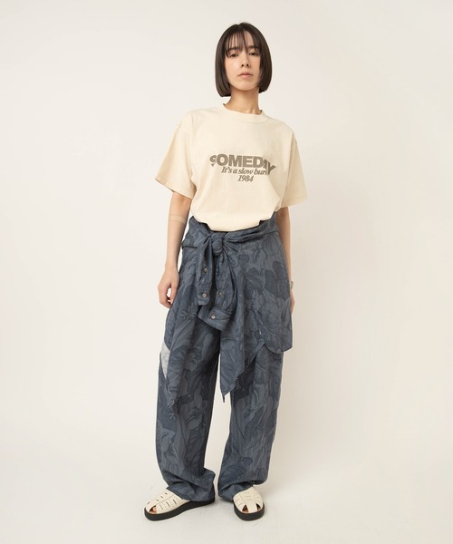 RNA-N(アールエヌエーエヌ)の「B2958 リーフストライプ柄シャツ(シャツ/ブラウス・レディース・ベージュ/ネイビー/グレー・FREE)」の17枚目の写真