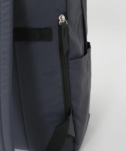 MELROSE claire（メルローズ クレール）の「【撥水軽量！大人の12ポケットリュック】（バックパック/リュック・レディース・ブラック/ベージュ/ダークグレー・FREE）」の8枚目の写真