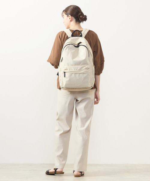 MELROSE claire(メルローズ クレール)の「【撥水軽量!大人の12ポケットリュック】(バックパック/リュック・レディース・ブラック/ベージュ/ダークグレー・FREE)」の14枚目の写真
