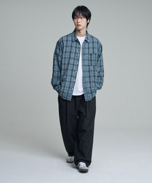 MOOVN（ムブン）の「ヴィンテージリンクルチェックシャツブルー（シャツ/ブラウス・メンズ・その他・LARGE/MEDIUM）」の5枚目の写真