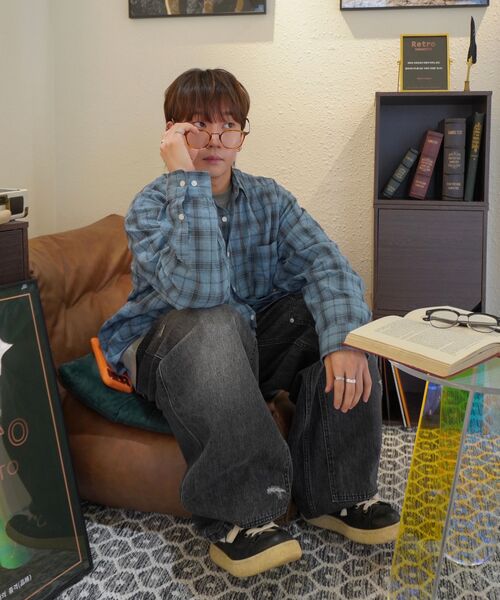 MOOVN（ムブン）の「ヴィンテージリンクルチェックシャツブルー（シャツ/ブラウス・メンズ・その他・LARGE/MEDIUM）」の9枚目の写真