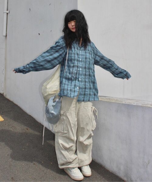 MOOVN（ムブン）の「ヴィンテージリンクルチェックシャツブルー（シャツ/ブラウス・メンズ・その他・LARGE/MEDIUM）」の11枚目の写真