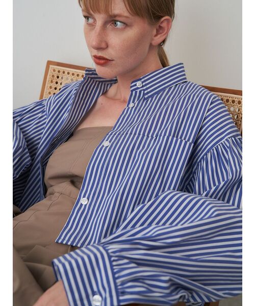 ELENDEEK（エレンディーク）の「クロップドシャツ（シャツ/ブラウス・レディース・インディゴブルー/その他1/オフホワイト・FREE）」の3枚目の写真