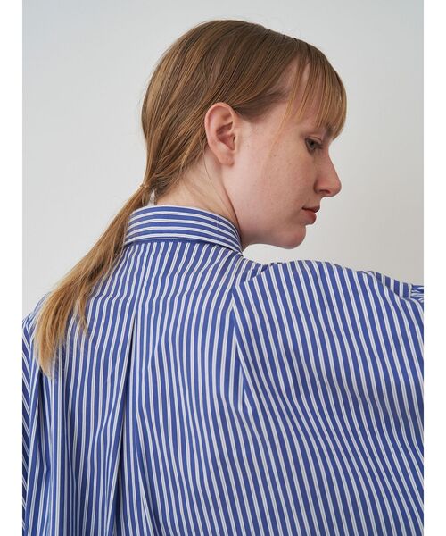 ELENDEEK（エレンディーク）の「クロップドシャツ（シャツ/ブラウス・レディース・インディゴブルー/その他1/オフホワイト・FREE）」の5枚目の写真