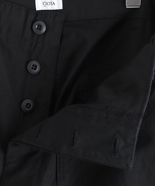 CIOTA（シオタ）の「CIOTA / シオタ：Baker Pants (Baggy) (One Wash)：PTLM-165-CRBS[STD]（デニムパンツ・メンズ・ブラック/ダークオリーブ・4）」の4枚目の写真