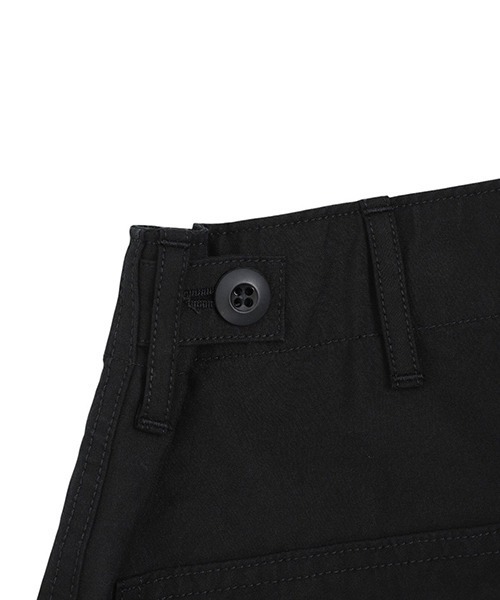 CIOTA（シオタ）の「CIOTA / シオタ：Baker Pants (Baggy) (One Wash)：PTLM-165-CRBS[STD]（デニムパンツ・メンズ・ブラック/ダークオリーブ・4）」の5枚目の写真