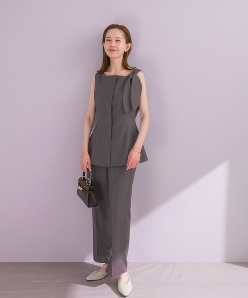 URBAN RESEARCH ROSSO WOMEN（アーバンリサーチ　ロッソ）の「リボンデザイン2WAYジレセットアップ（セットアップ・レディース・チャコールグレー/ブラック・38/36）」の5枚目の写真