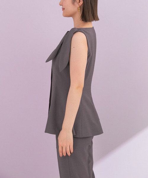 URBAN RESEARCH ROSSO WOMEN（アーバンリサーチ　ロッソ）の「リボンデザイン2WAYジレセットアップ（セットアップ・レディース・チャコールグレー/ブラック・38/36）」の18枚目の写真