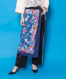 iS ScoLar（イズスカラー）の「561227：スカーフ柄巻きスカート付きパンツ（その他パンツ）」