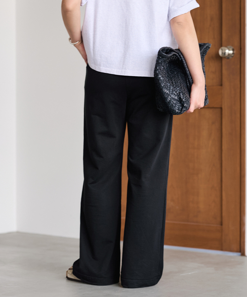 FRAMeWORK（フレームワーク）の「コンパクトインレーパンツ（スウェットパンツ・レディース・ブラック/チャコールグレー・38/36）」の11枚目の写真