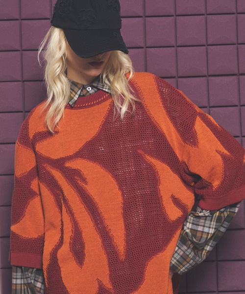 MAISON SPECIAL(メゾンスペシャル)の「《UNISEX》Flower Pattern Mesh Jacquard Prime-Over Short Sleeve Knit T-shirt/フラワーパターンメッシュジャガードプライムオーバーショートスリーブニットTシャツ【MAISON SPECIAL/メゾンスペシャル】(Tシャツ/カットソー・メンズ・オレンジ/ブラック/ブルー・0/1/2)」の16枚目の写真
