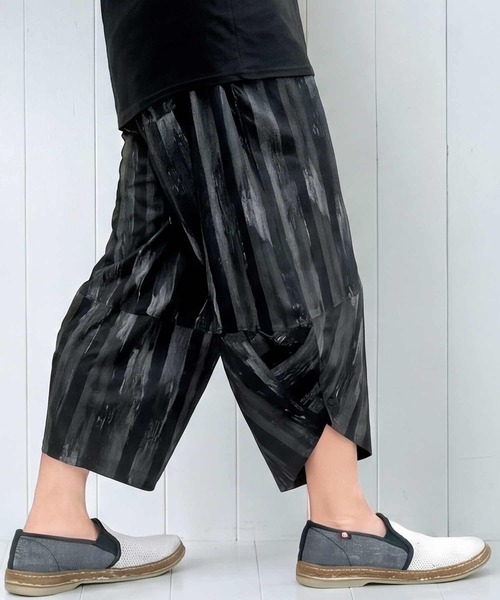 TopIsm(トップイズム)の「無地総柄 接触冷感サルエルパンツ(その他パンツ・メンズ・B/C/D/E/F/A/カーキ/ベージュ/ブラック・M/L/LL)」の9枚目の写真