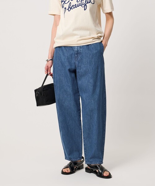 UNITED ARROWS(ユナイテッドアローズ)の「カーブ デニムパンツ(デニムパンツ・レディース・ライトブルー/ダークグレー/コバルトブルー・38/36)」の3枚目の写真