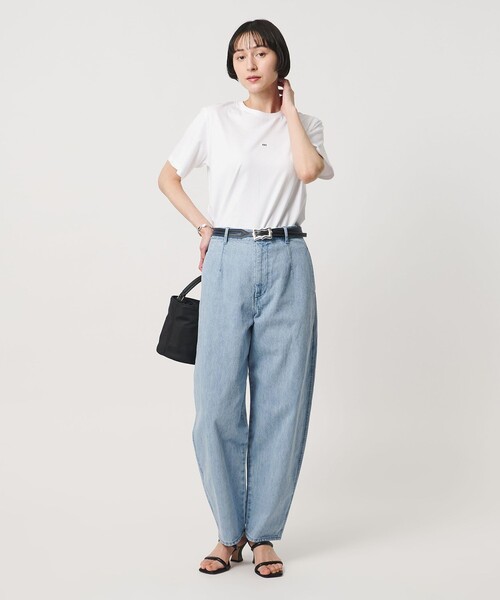 UNITED ARROWS(ユナイテッドアローズ)の「カーブ デニムパンツ(デニムパンツ・レディース・ライトブルー/ダークグレー/コバルトブルー・38/36)」の5枚目の写真