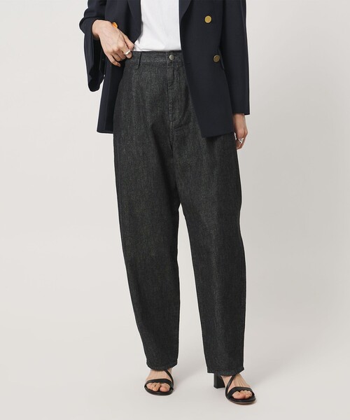 UNITED ARROWS(ユナイテッドアローズ)の「カーブ デニムパンツ(デニムパンツ・レディース・ライトブルー/ダークグレー/コバルトブルー・38/36)」の9枚目の写真