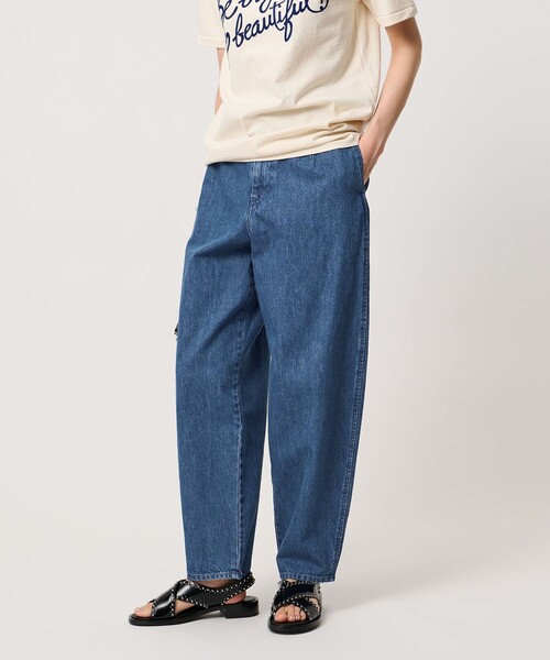 UNITED ARROWS(ユナイテッドアローズ)の「カーブ デニムパンツ(デニムパンツ・レディース・ライトブルー/ダークグレー/コバルトブルー・38/36)」の12枚目の写真